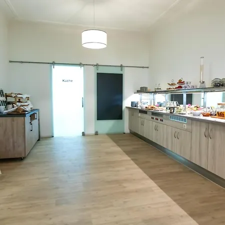 Am Haus 1 4 * Kuehlungsborn