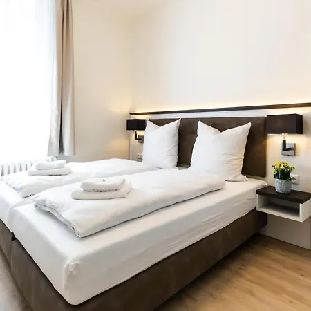 Hotel Am Haus 1 4 *