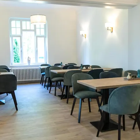 Am Haus 1 4 Hotel Kuehlungsborn